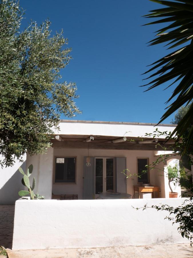 Bed and Breakfast Trullo Santangelo Ceglie Messapica Exterior foto